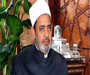   مصر اليوم - شقيق شيخ الأزهر ينفي محاولة اعتداء الإخوانعلى ساحة الطيب